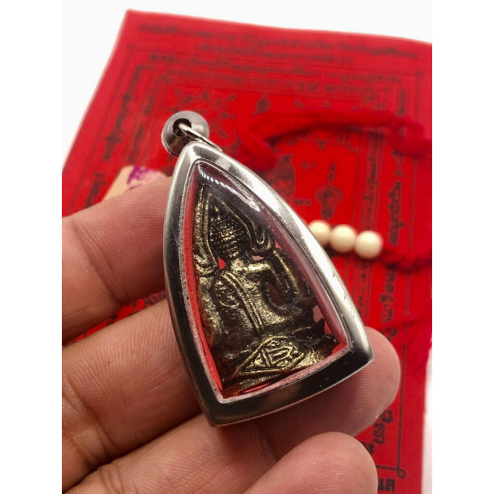 Phra Phuttha Chinnarat Buddha Amulet