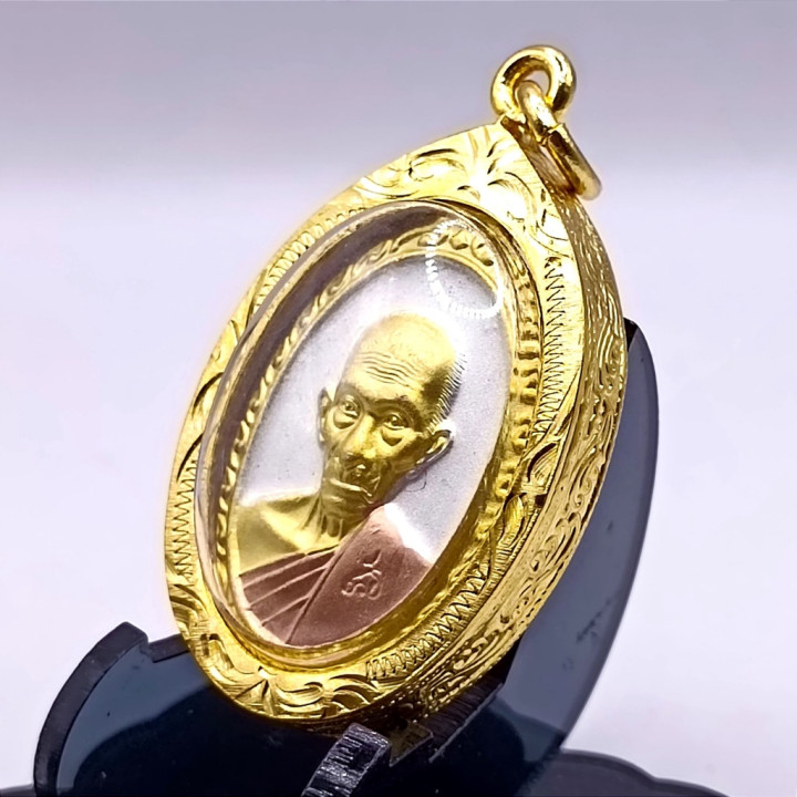 Luang Por Ruay Wat Tako 3K Amulet Gold Plated