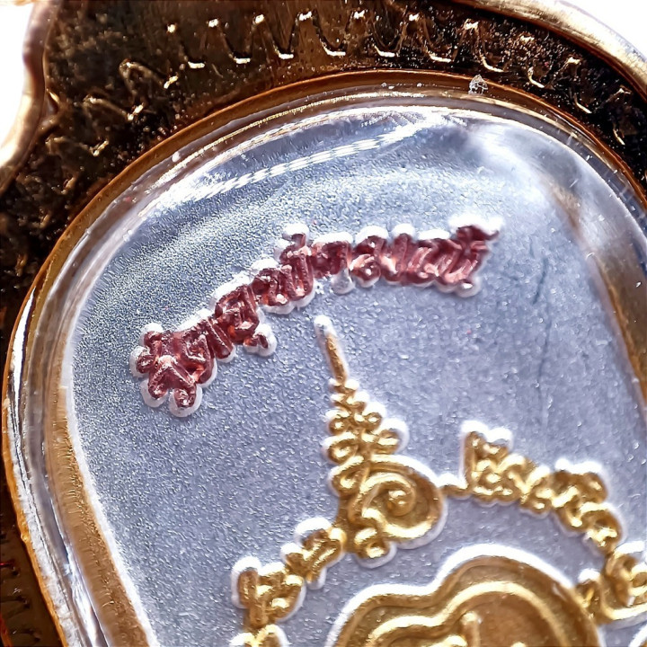 Taw Waes Suwan Locket Pendant Wat Chulamanee