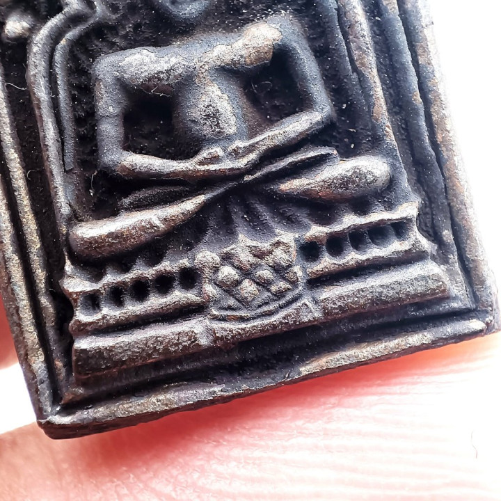 Luang Por Tha Wat Phaniang Taek Buddha Amulet