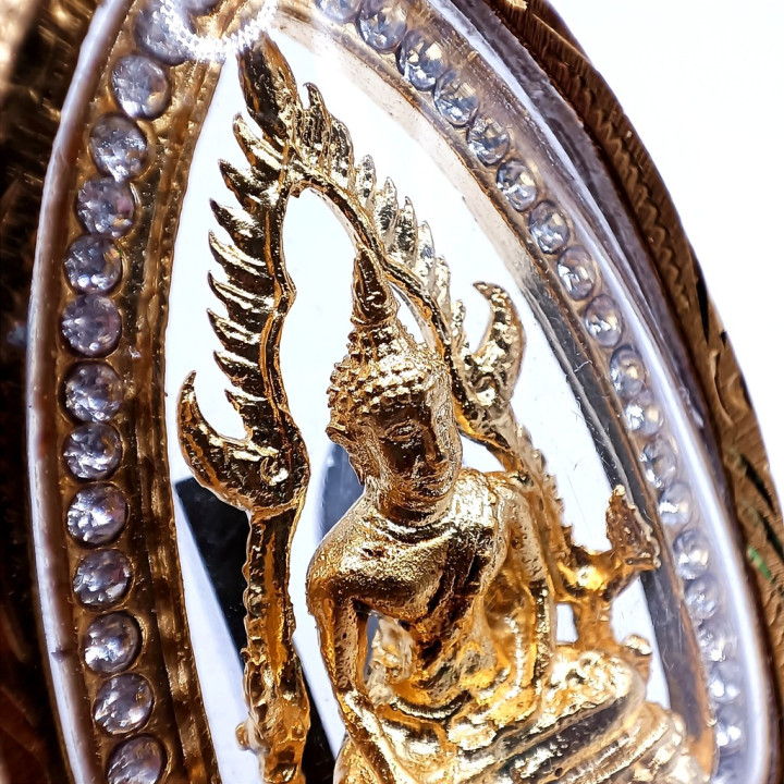 Phra Chinnarat Buddha Amulet Pendant