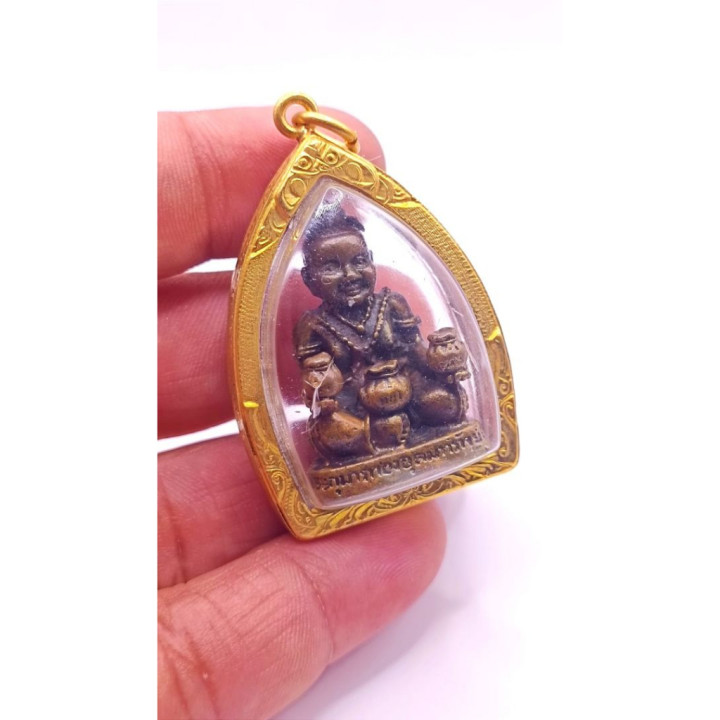 Kuman Thong Luang Por Pern Brass Gold Plated
