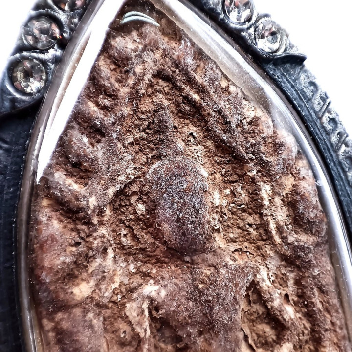 Khun Paen Wat Ban Krang Amulet Antique Casing