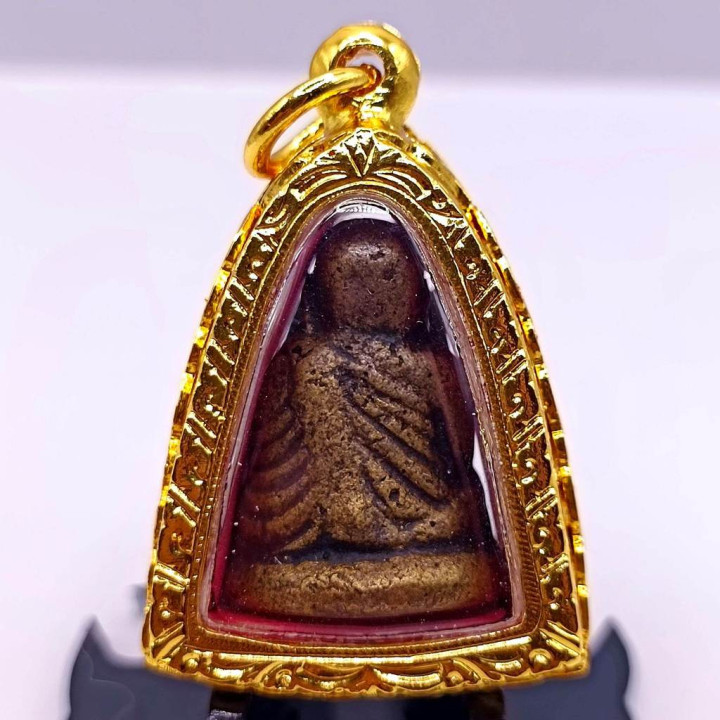 Luang Por Ngern Wat Bang Klan Buddha Amulet