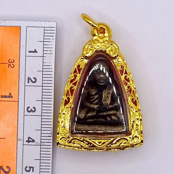 Luang Por Ngern Wat Bang Klan Buddha Amulet