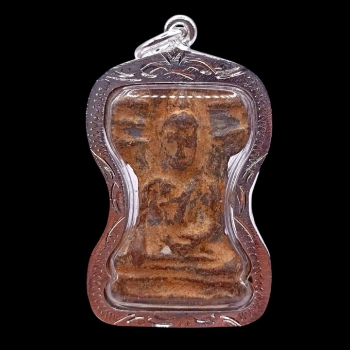 Phra Mahesuan Amulet Suphanburi Silver Plated