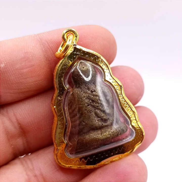 Luang Por Ngern Wat Bang Klan Brass Amulet