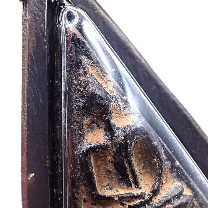 Phra Somdej Chitralada Black Buddha Amulet