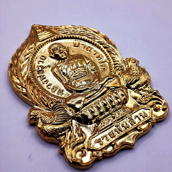 Luang Por Ruay Ruay Pan Lan Gold Plated Amulet