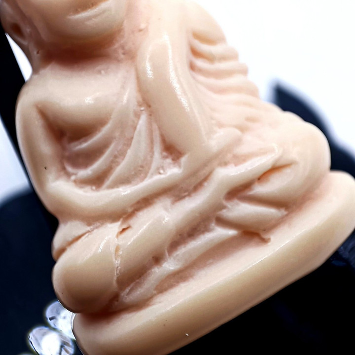 Luang Por Ngern Wat Bang Klan Amulet