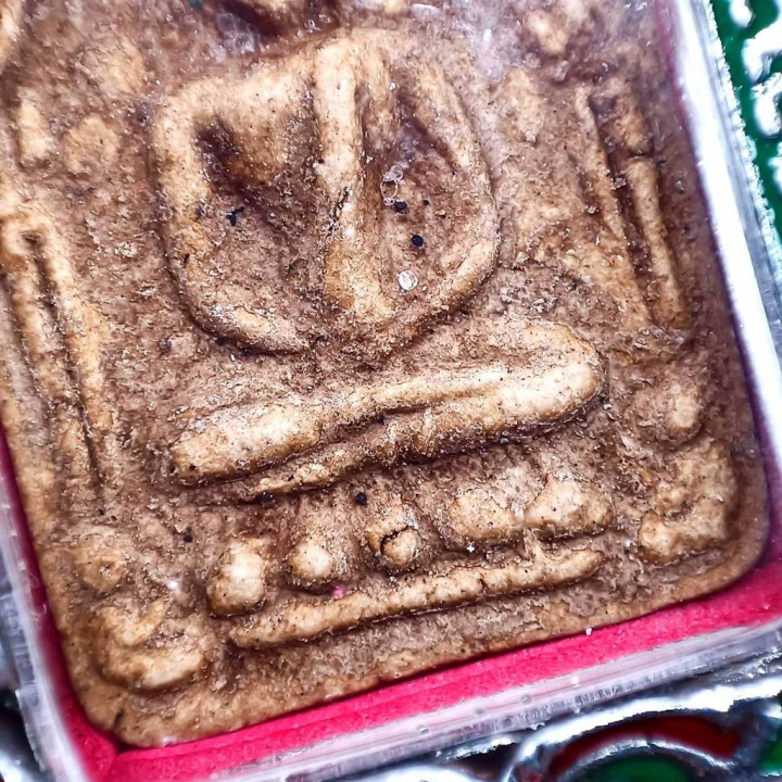 Khun Paen Luang Pu Tim Amulet Enamel Silver Casing