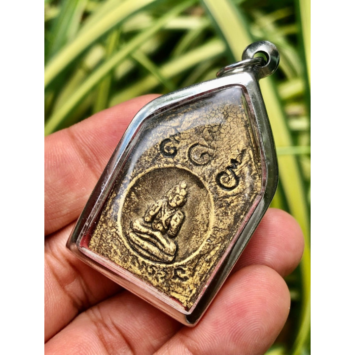 Khun Paen Sam Nang Kuman Thong Amulet Pendant
