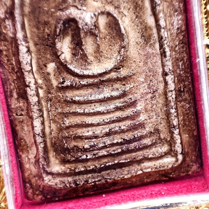 Phra Somdej Kes Chaiyo Buddha Amulet