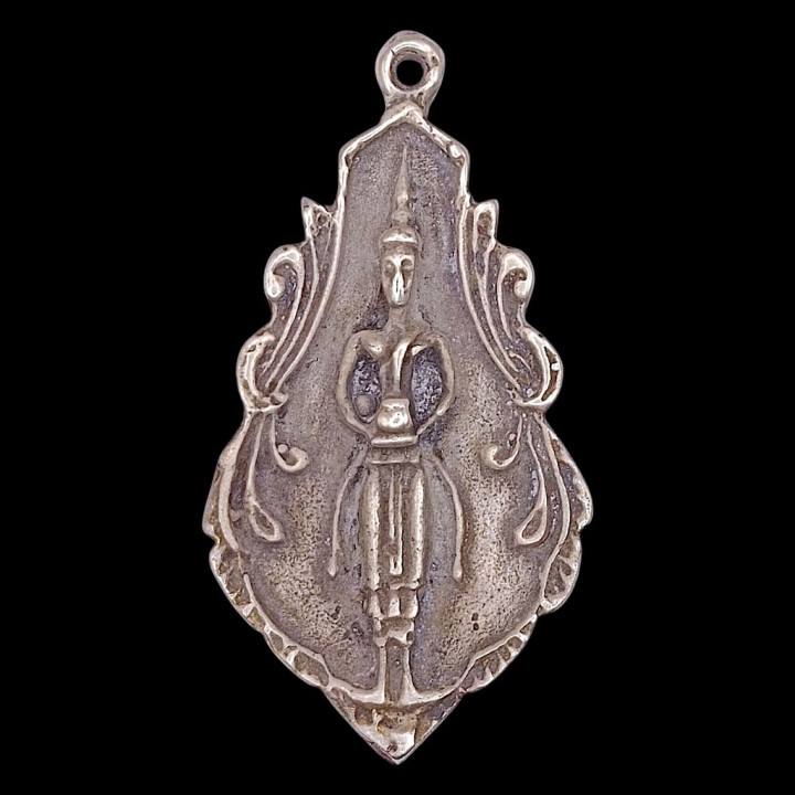 Luang Por Ban Laem Sacred Leaf Amulet 1996