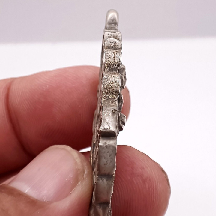 Luang Por Ban Laem Sacred Leaf Amulet 1996