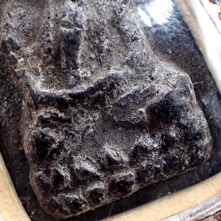 Luang Pu Thuat 2497 Amulet Gold Plated Frame