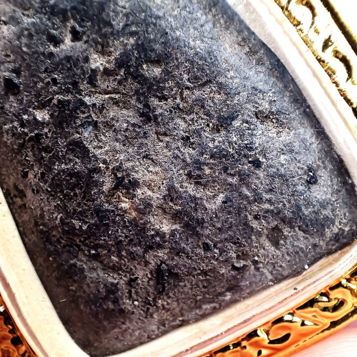 Luang Pu Thuat 2497 Amulet Gold Plated Frame