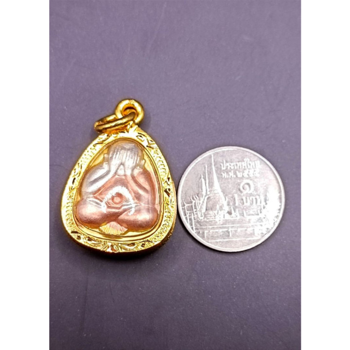Phra Pidta Luang Por Koon Buddha Amulet