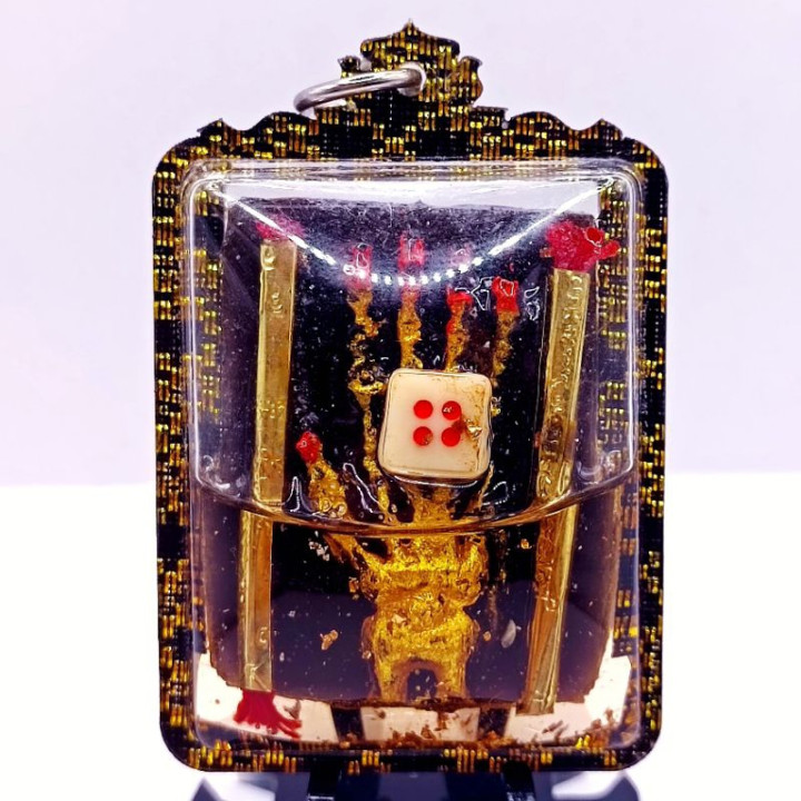Prai Hand Amulet Pendant for Good Fortune