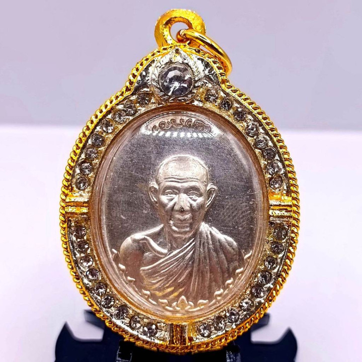 Luang Por Kasem Kemko 2517 Coin Amulet Silver Plated