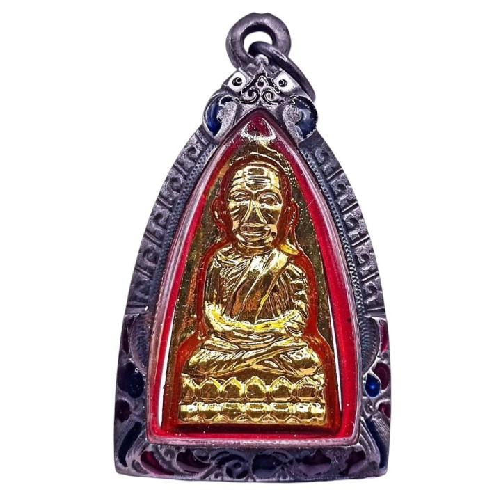 Luang Pu Thuat Wat Chang Hai 2505 Brass Amulet