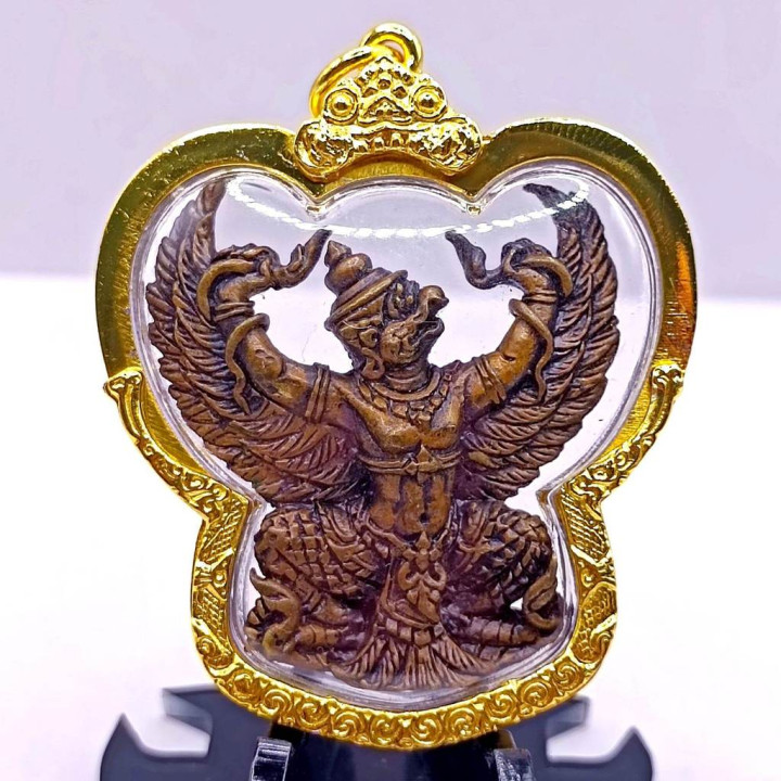 Garuda Luang Por Phat Wat Rai Micron Gold Pendant