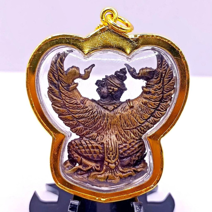 Garuda Luang Por Phat Wat Rai Micron Gold Pendant