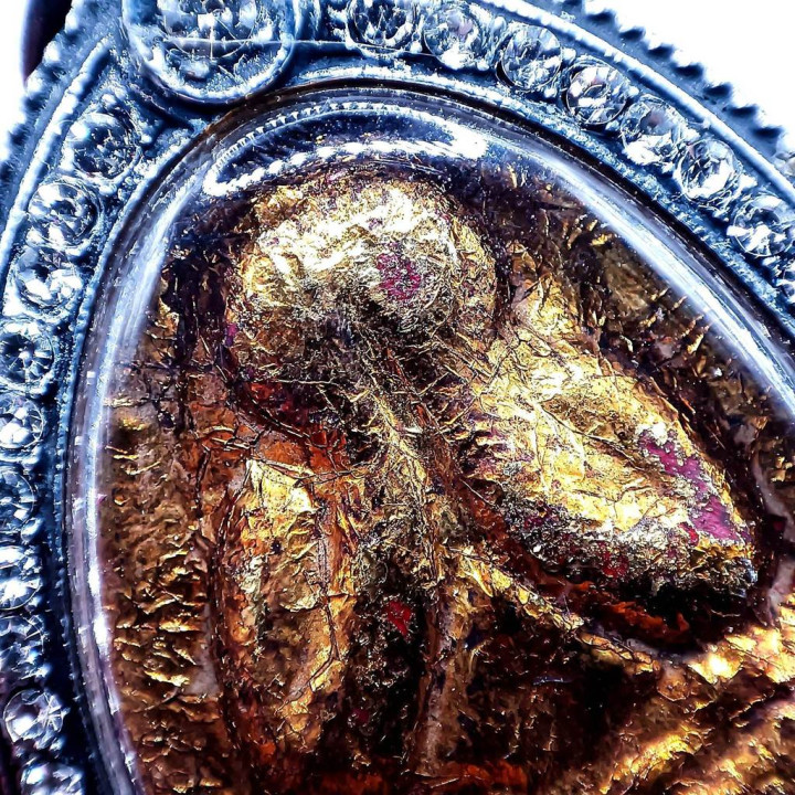 Pidta Luang Pu Toh Jumbo 2 Amulet Gold Leaf