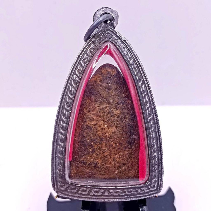 Luang Pu Thuat Wat Chang Hai 2497 Herb Amulet