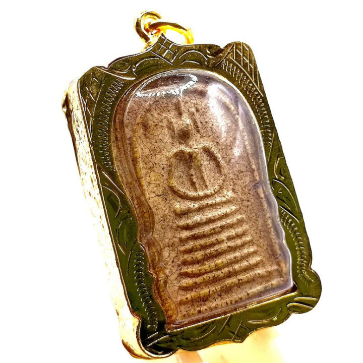 Phra Somdej Kes Chaiyo 9-Tier Base Buddha Amulet