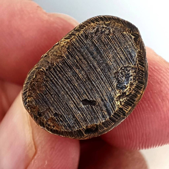 Luang Por Ngern Wat Bang Klan Metal Amulet