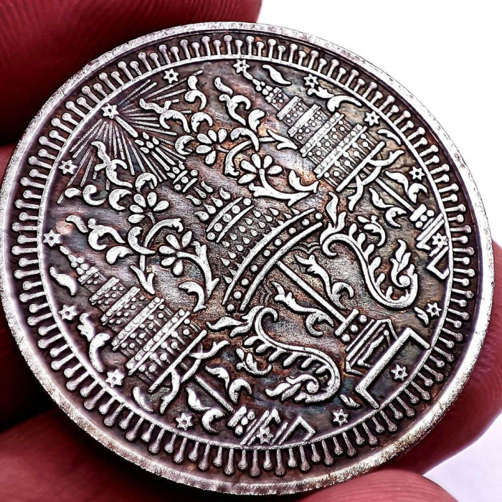 King Rama IV Royal Crown Chakra Metal Pendant