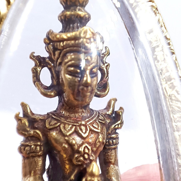 Phra Somdej Maha Chakraphat Buddha Amulet
