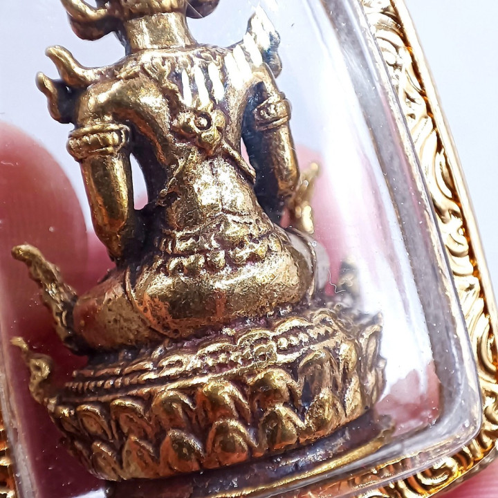 Phra Somdej Maha Chakraphat Buddha Amulet
