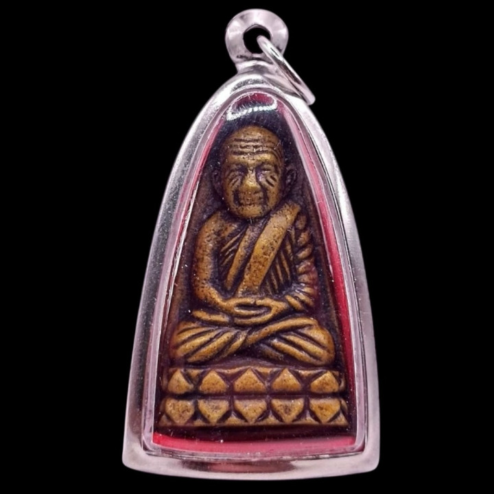 Luang Pu Thuat Wat Chang Hai 2505 Copper Amulet