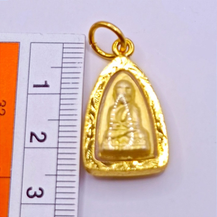 Luang Pu Thuat Wat Chang Hai Buddha Pendant