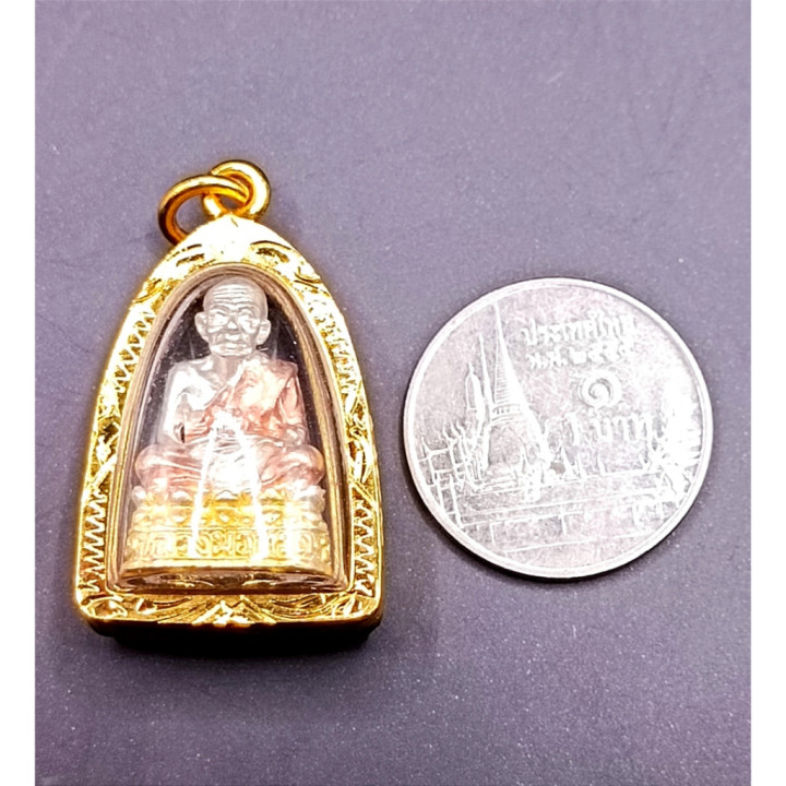 Luang Pu Thuat Wat Chang Hai Gold Plated Pendant