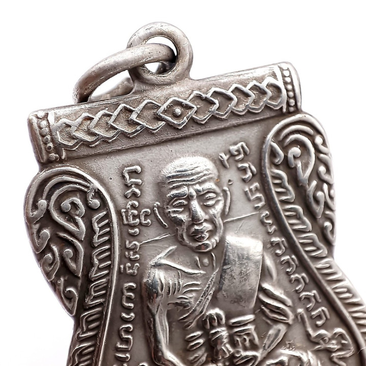 Luang Pu Thuat Leun Samanasak Silver Amulet