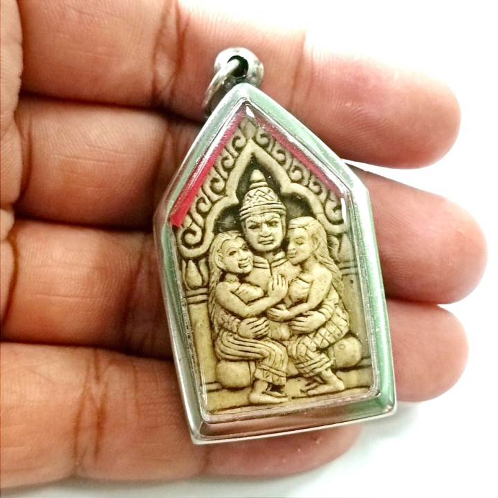 Khun Paen Amulet Pendant Stainless Steel Frame
