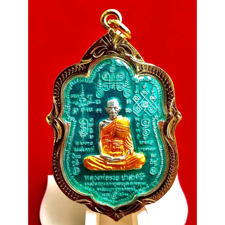 Luang Por Ruay Amulet Pendant Gold Plated