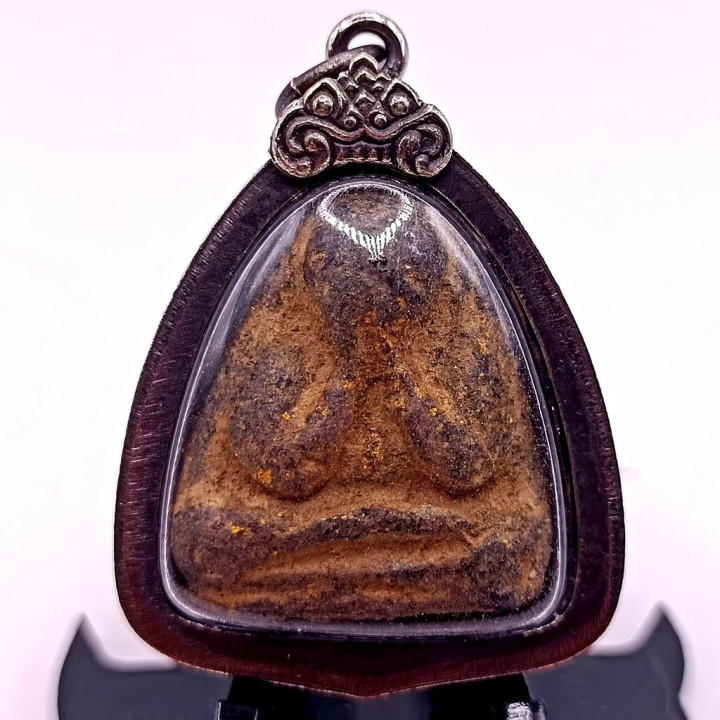 Pidta Luang Por Kaeo Amulet Wat Khrua Wan