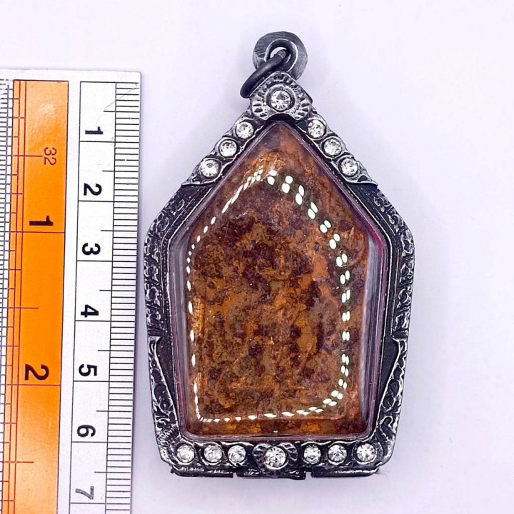 Khun Paen Amulet Wat Ban Krang Clay Diamond Case
